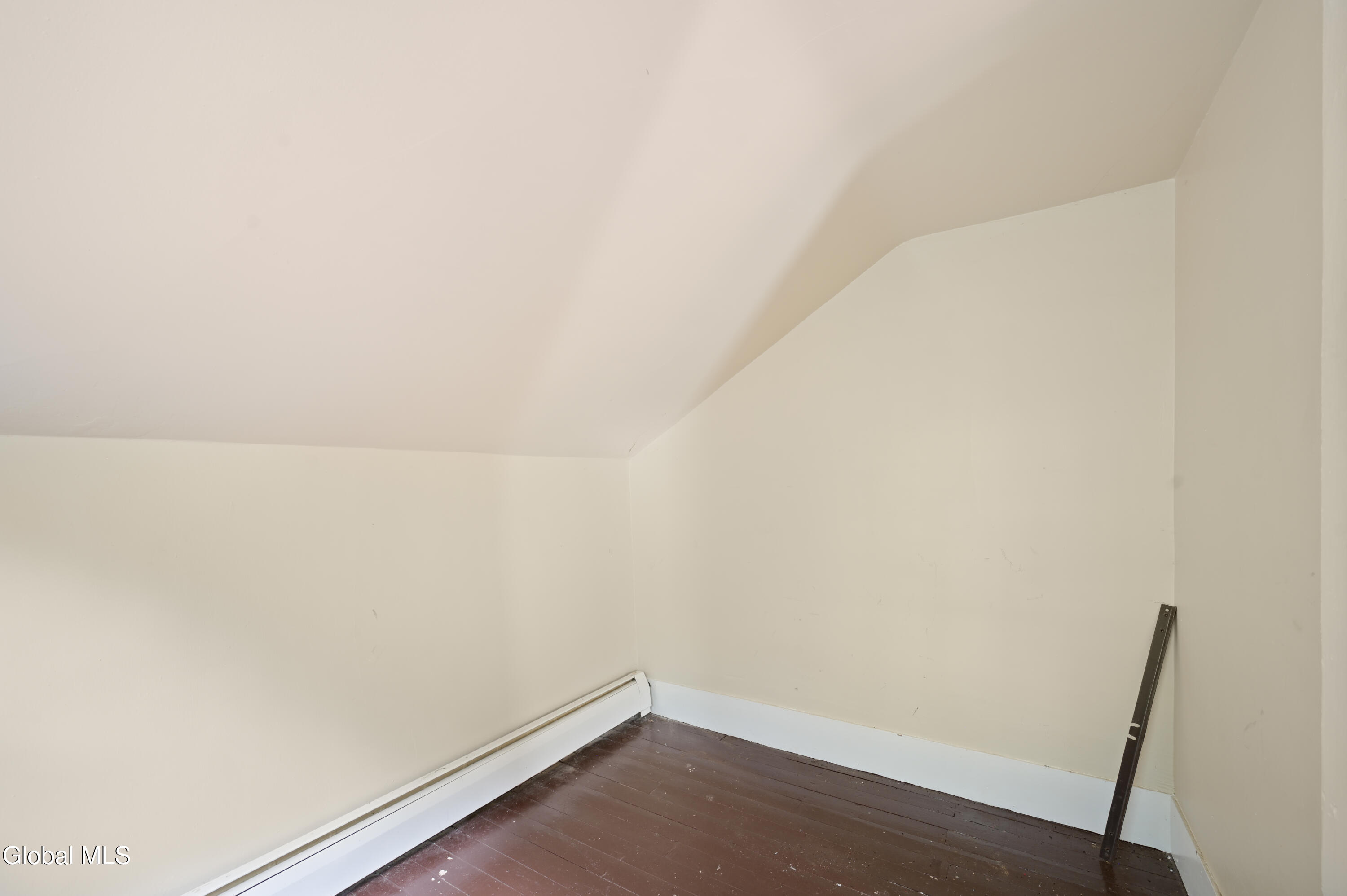 200 Davis Mount Road Oak Hill NY 12469