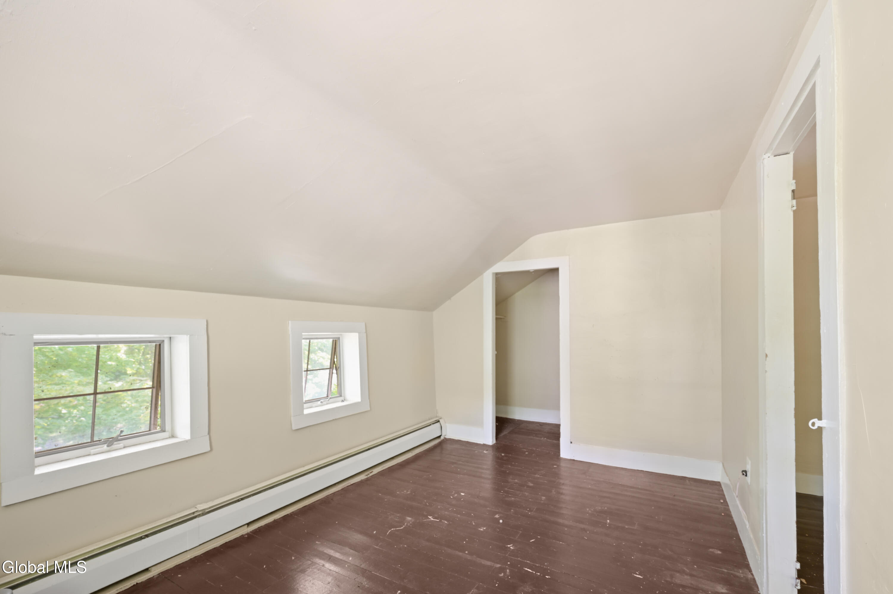 200 Davis Mount Road Oak Hill NY 12469