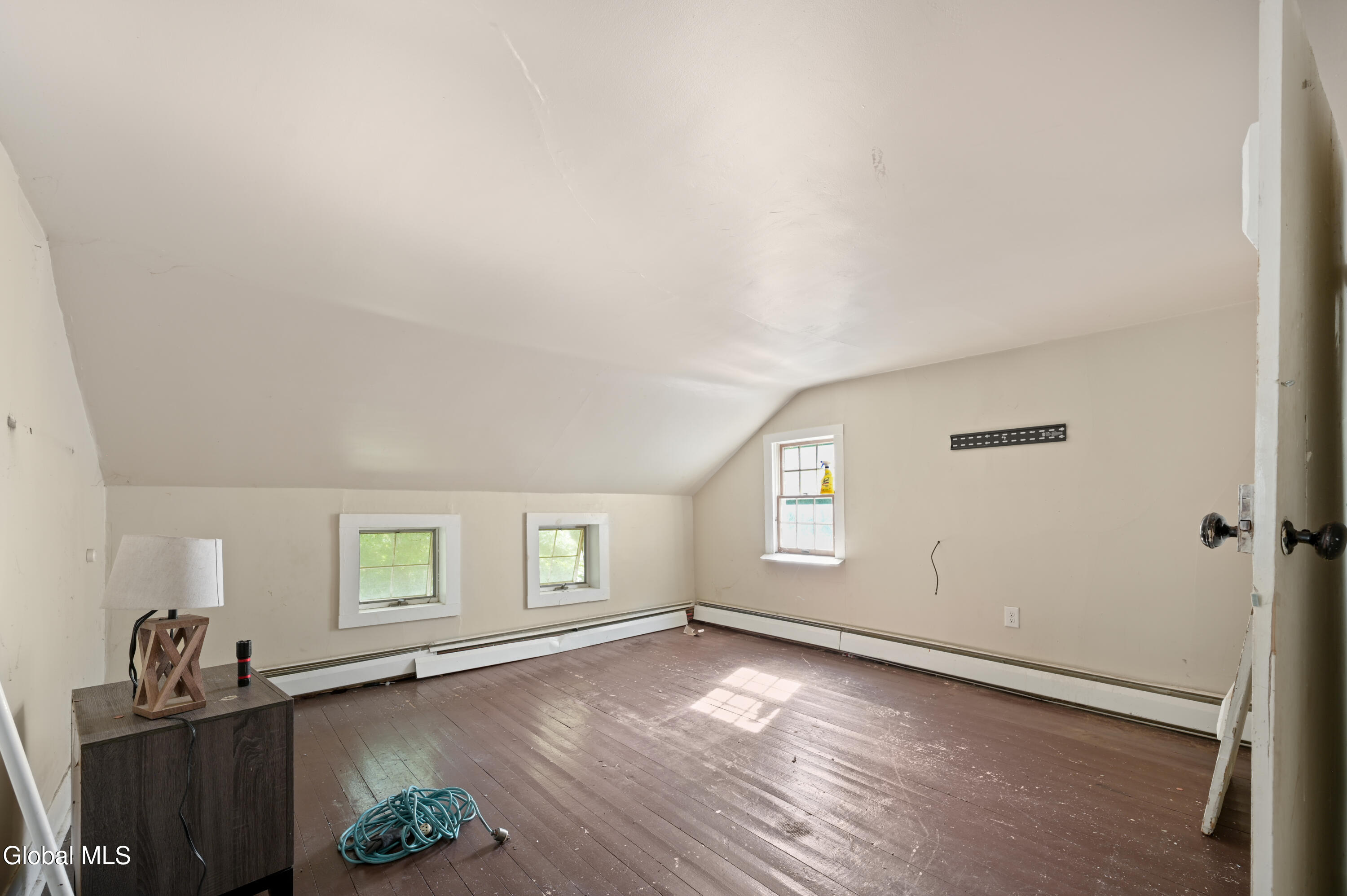200 Davis Mount Road Oak Hill NY 12469