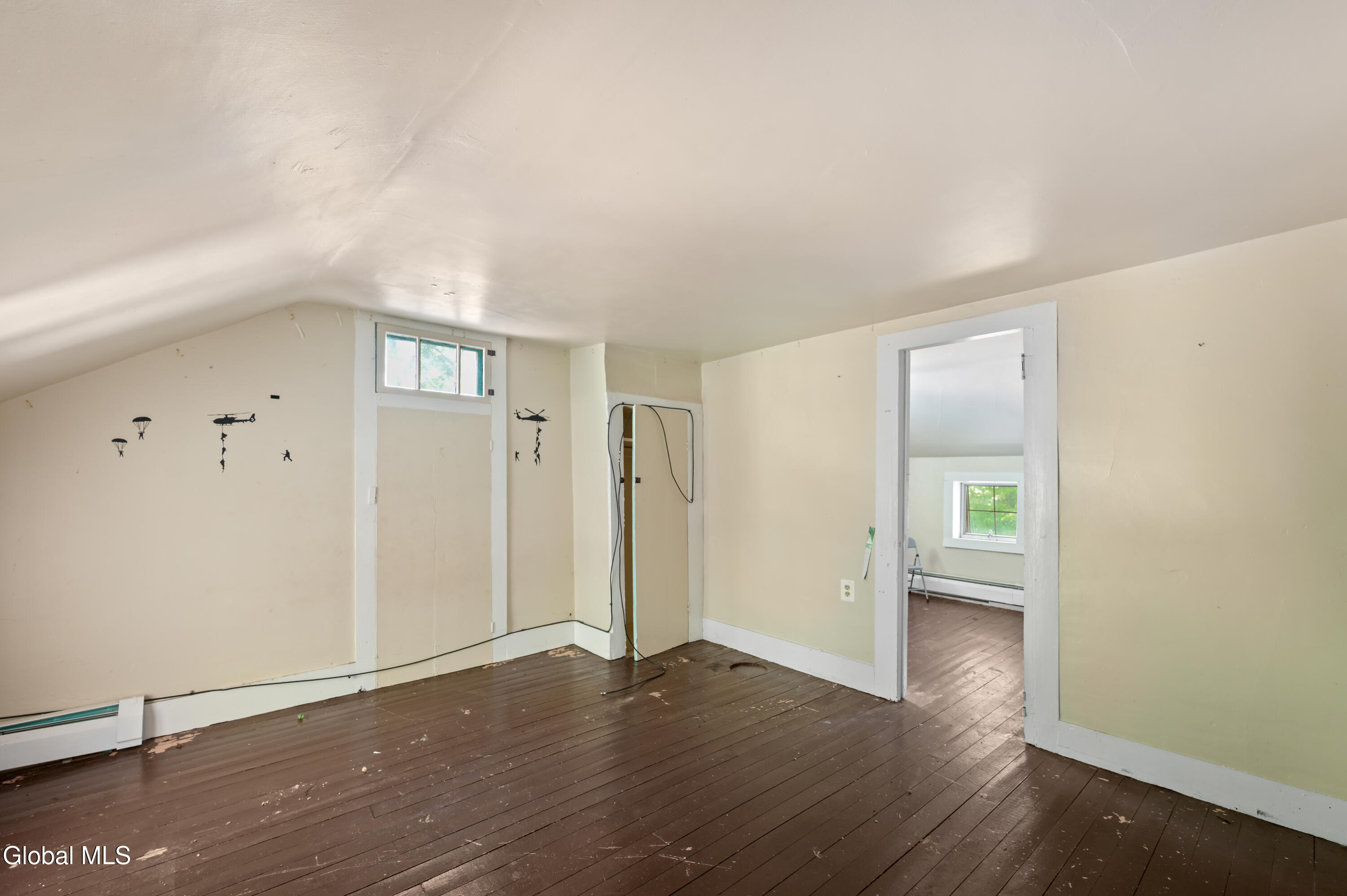 200 Davis Mount Road Oak Hill NY 12469
