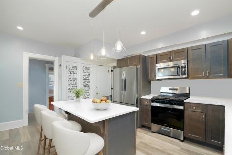 33 Kingsboro Avenue Gloversville NY 12078