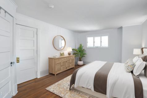 33 Kingsboro Avenue Gloversville NY 12078