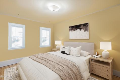 33 Kingsboro Avenue Gloversville NY 12078