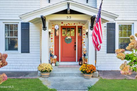 33 Kingsboro Avenue Gloversville NY 12078