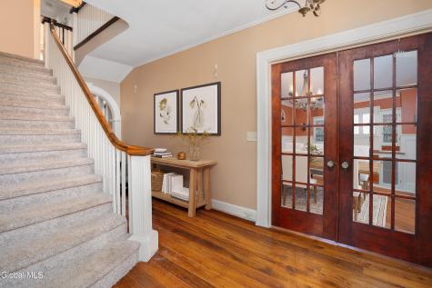 33 Kingsboro Avenue Gloversville NY 12078