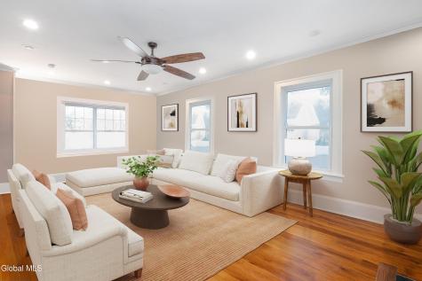 33 Kingsboro Avenue Gloversville NY 12078