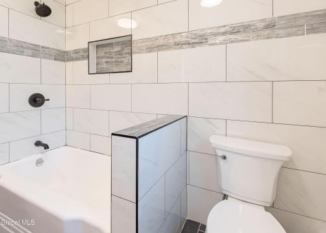 1258 Hawthorn Road Niskayuna NY 12309