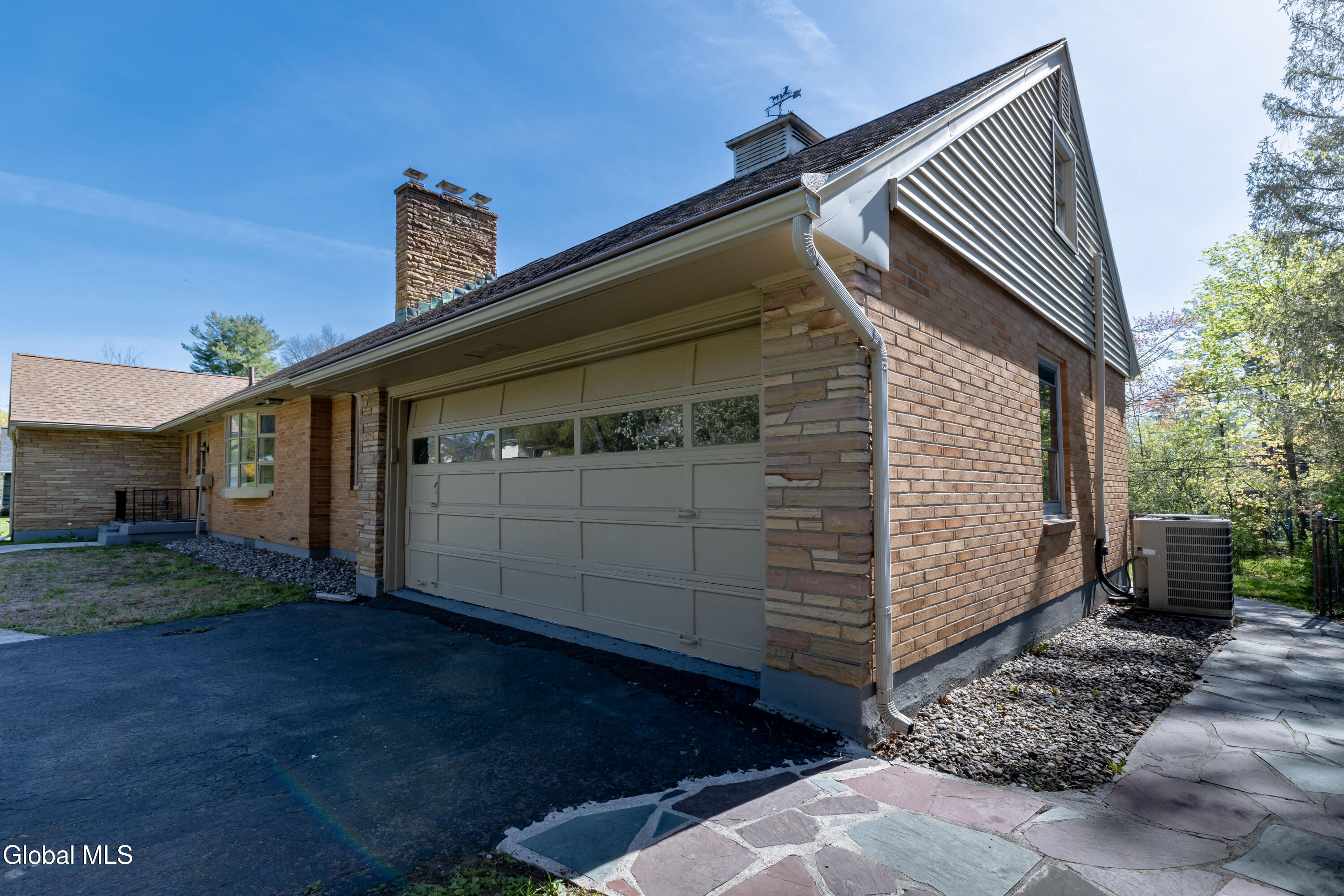 1258 Hawthorn Road Niskayuna NY 12309