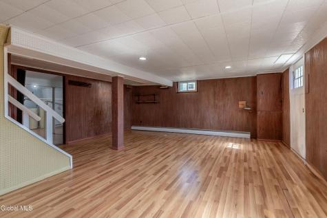 1258 Hawthorn Road Niskayuna NY 12309