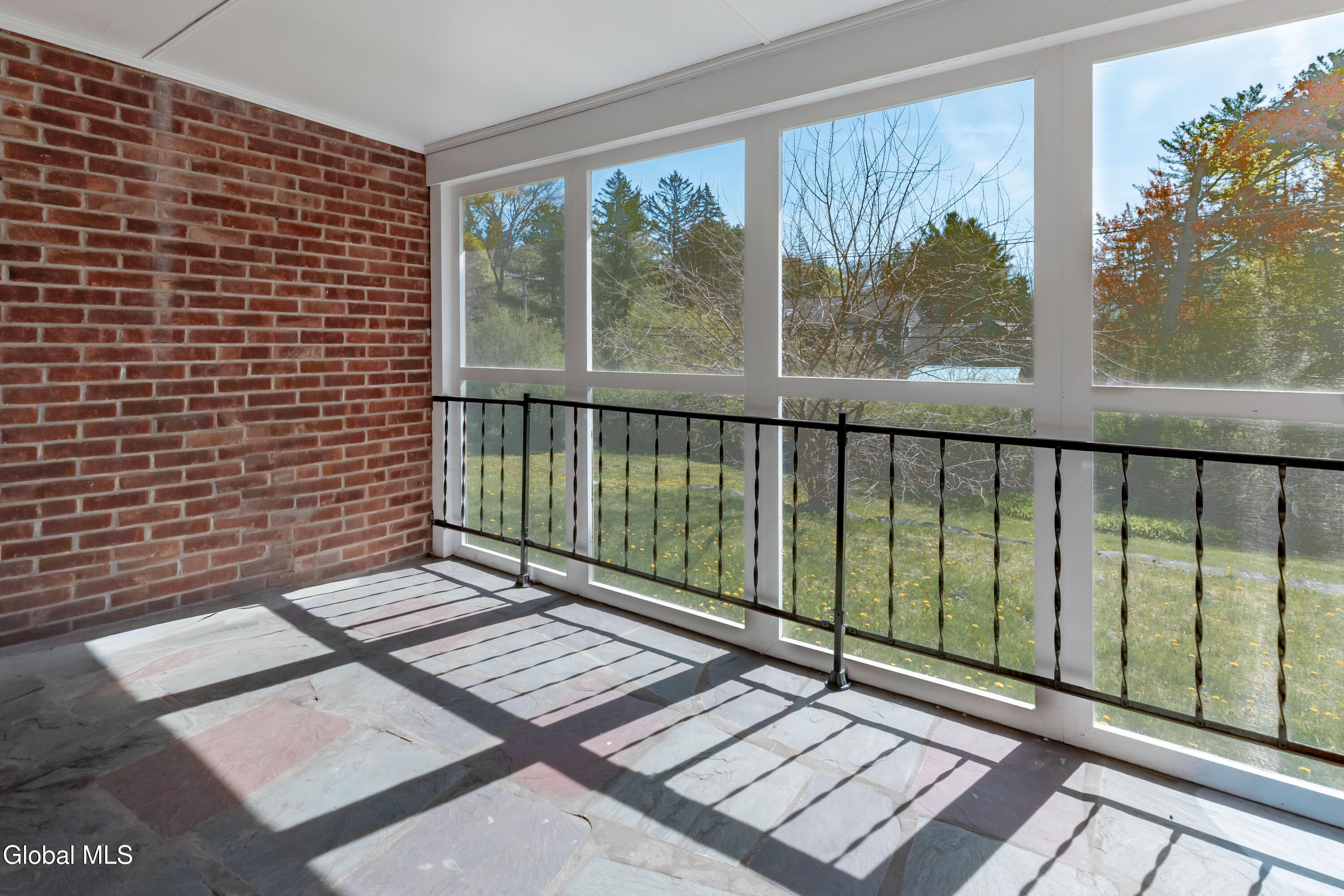 1258 Hawthorn Road Niskayuna NY 12309
