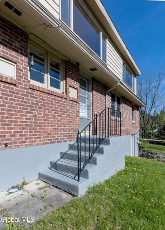 1258 Hawthorn Road Niskayuna NY 12309