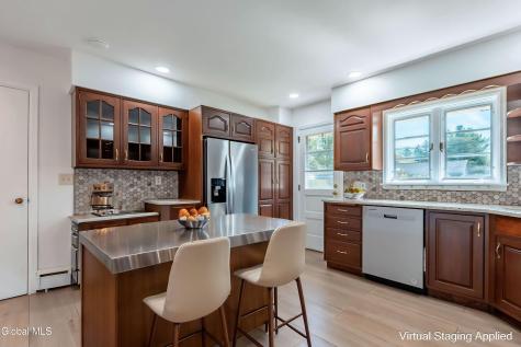 1258 Hawthorn Road Niskayuna NY 12309