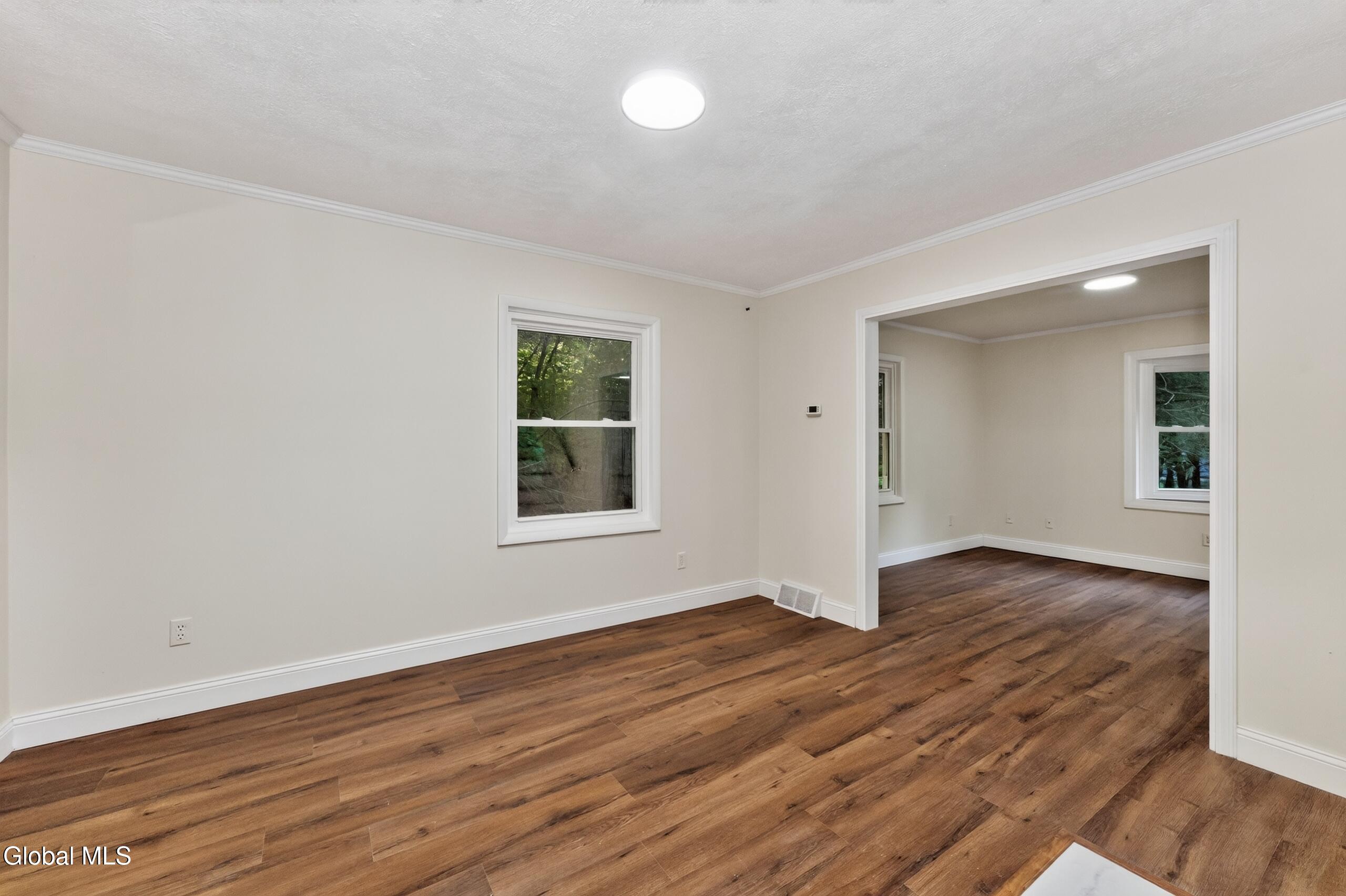 13 Walsh Lane Clifton Park NY 12065