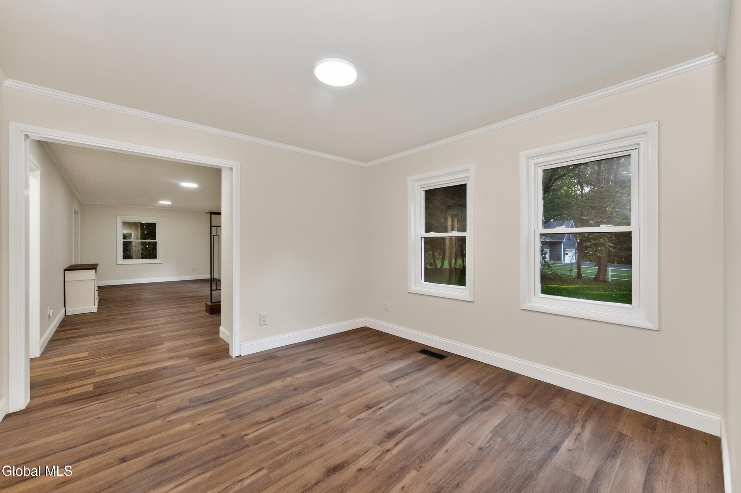 13 Walsh Lane Clifton Park NY 12065