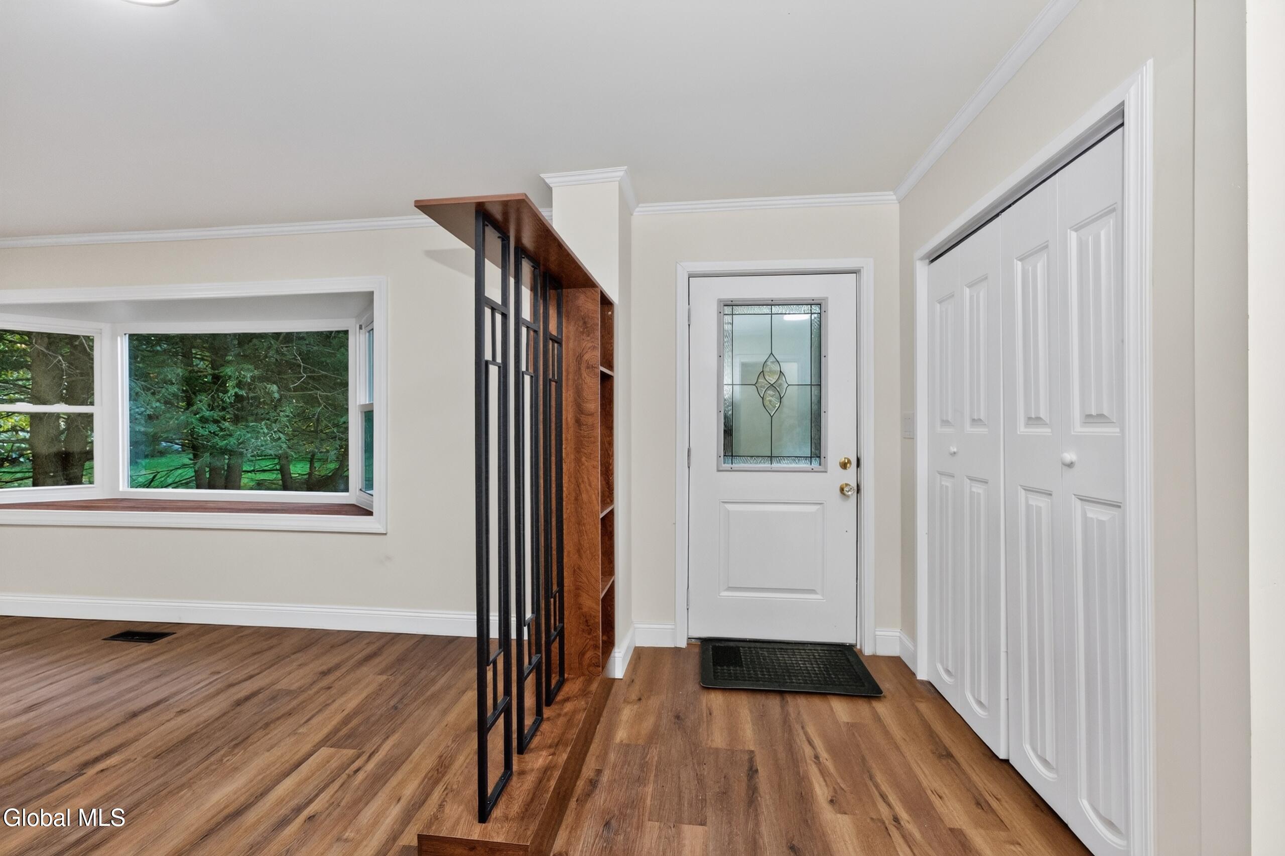 13 Walsh Lane Clifton Park NY 12065
