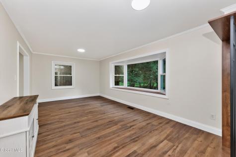 13 Walsh Lane Clifton Park NY 12065