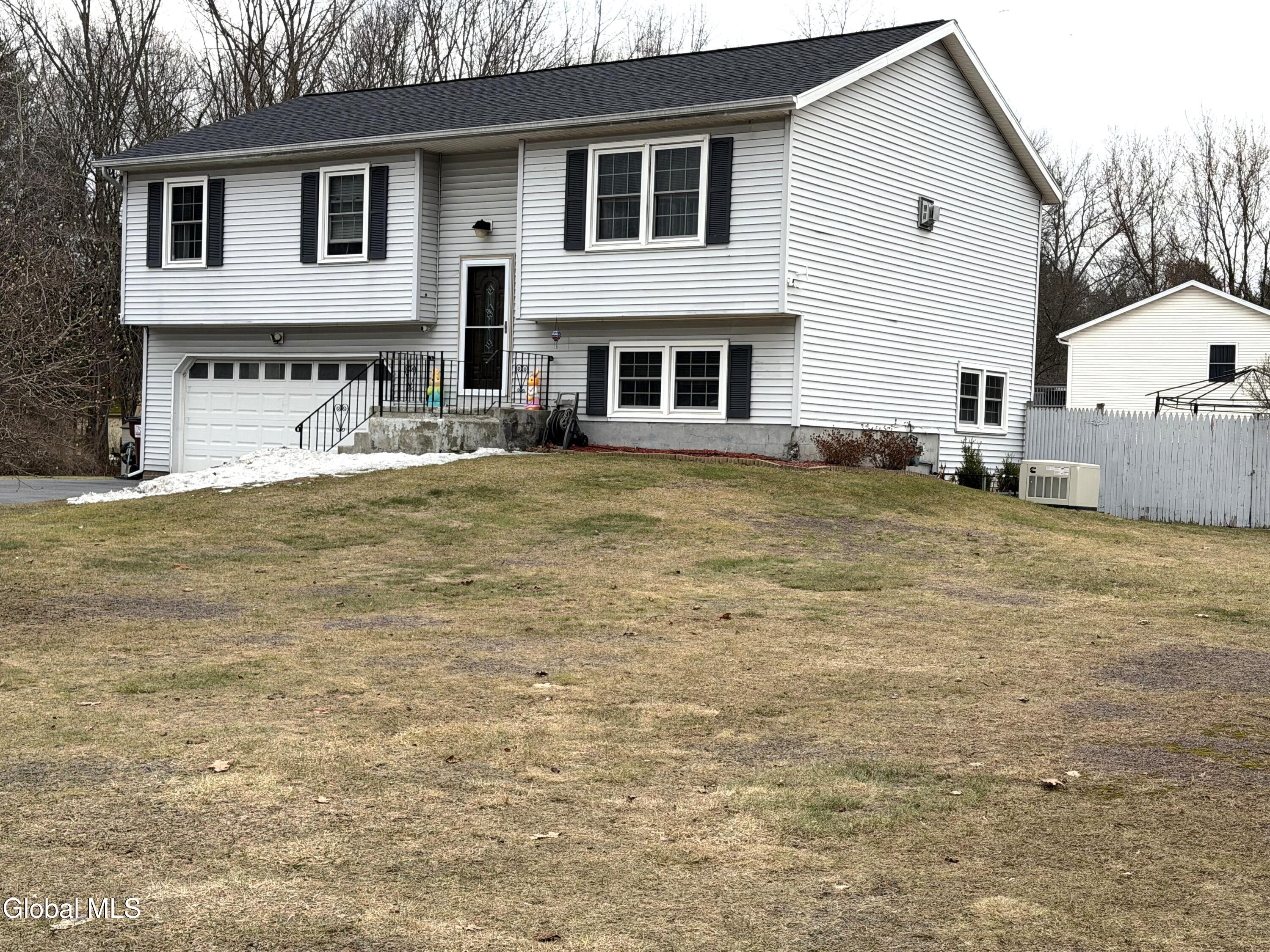 2 Moonglow Road Gansevoort NY 12831