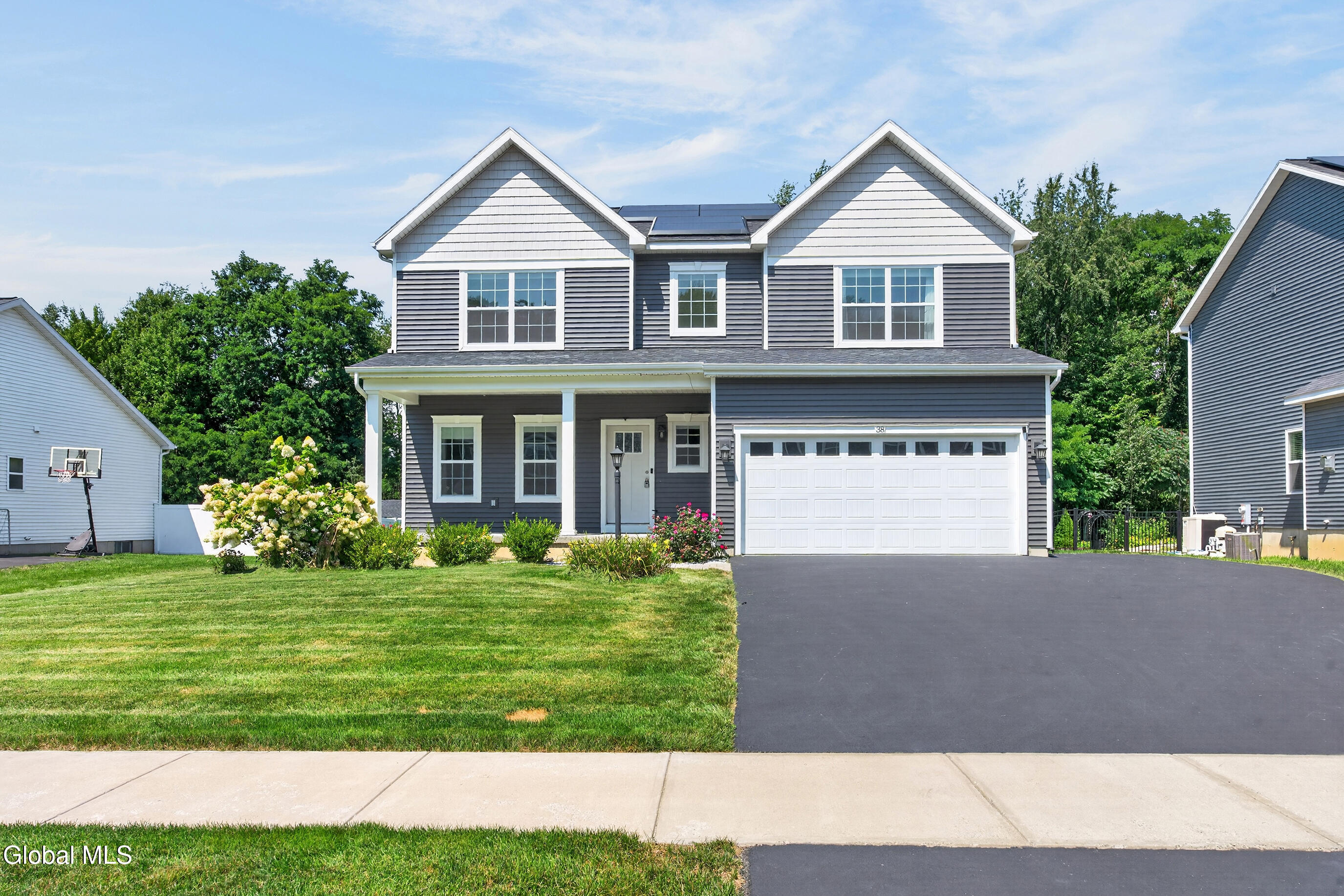 38 Wyatts Circle East Greenbush NY 12144