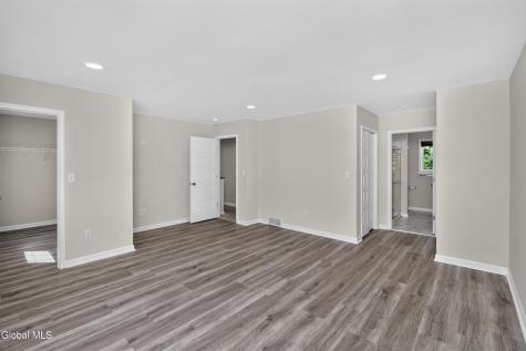 38 Wyatts Circle East Greenbush NY 12144