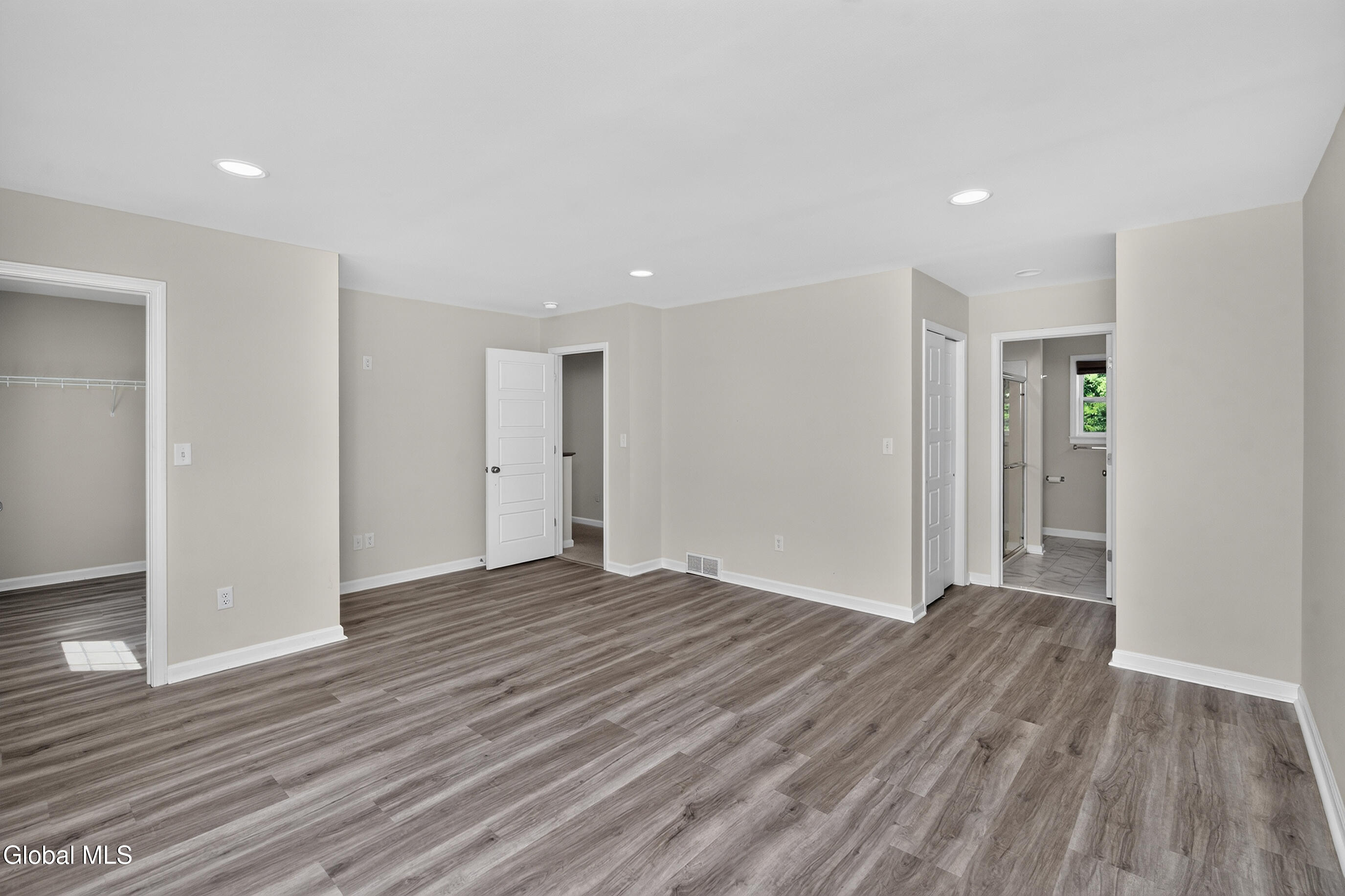 38 Wyatts Circle East Greenbush NY 12144