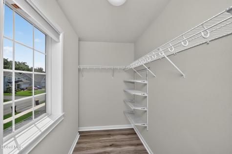 38 Wyatts Circle East Greenbush NY 12144