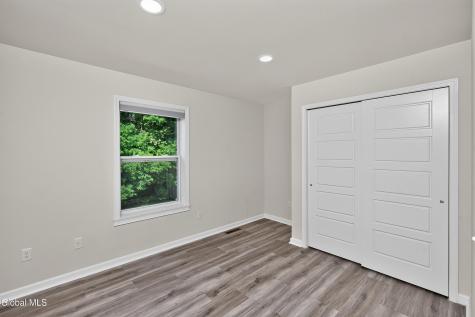 38 Wyatts Circle East Greenbush NY 12144