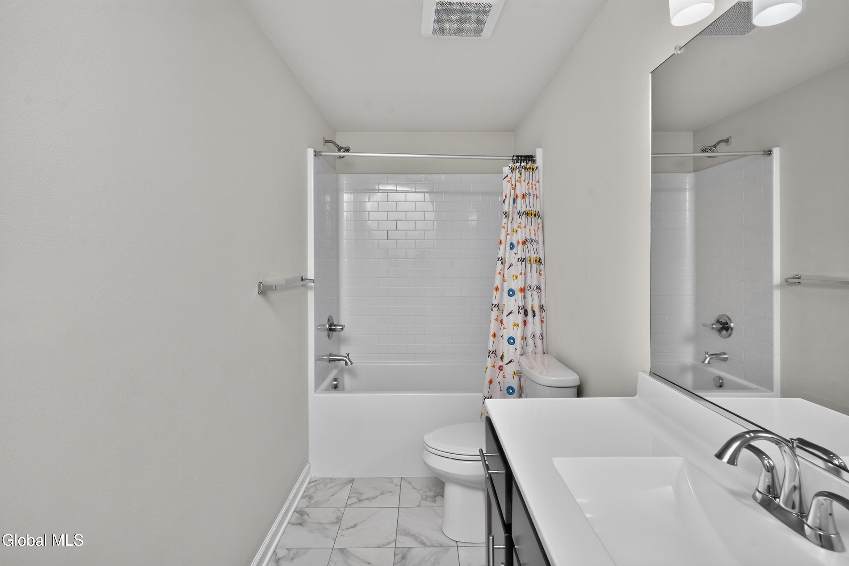 38 Wyatts Circle East Greenbush NY 12144