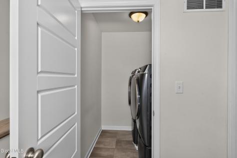 38 Wyatts Circle East Greenbush NY 12144