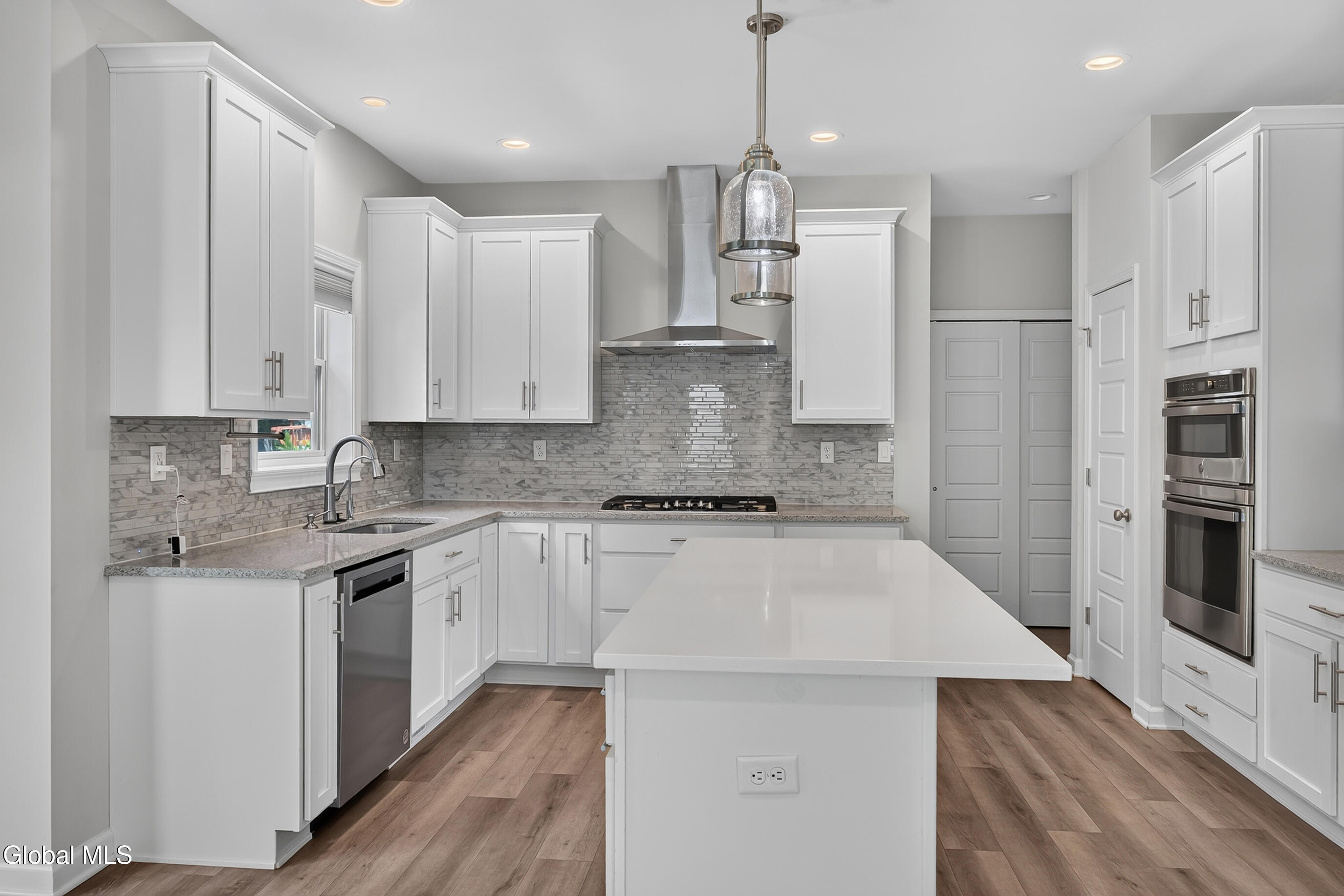 38 Wyatts Circle East Greenbush NY 12144