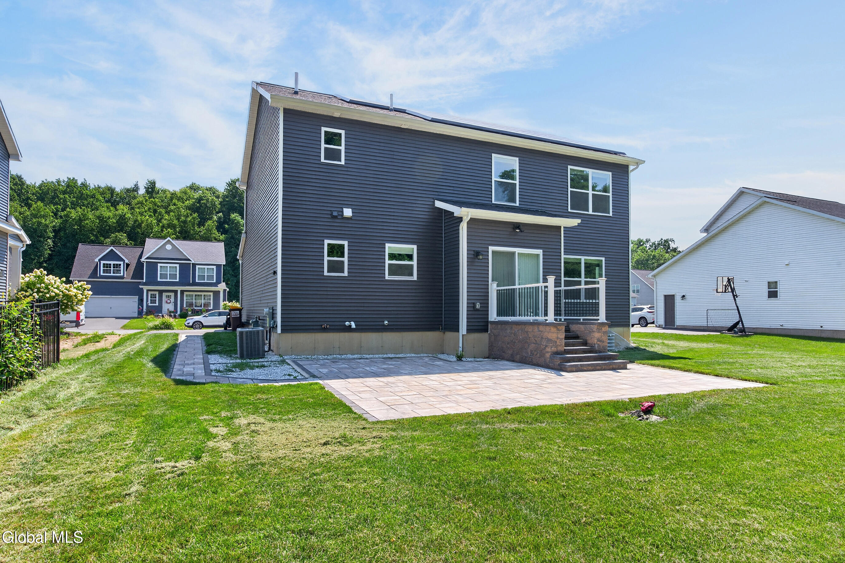 38 Wyatts Circle Rensselaer NY 12144