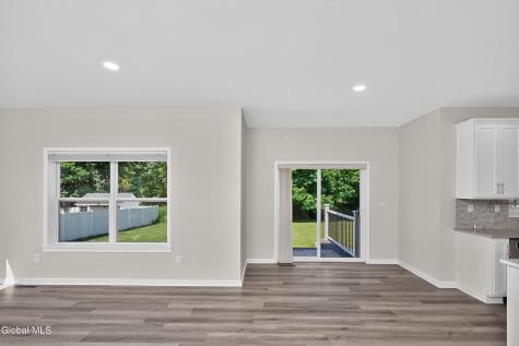 38 Wyatts Circle East Greenbush NY 12144