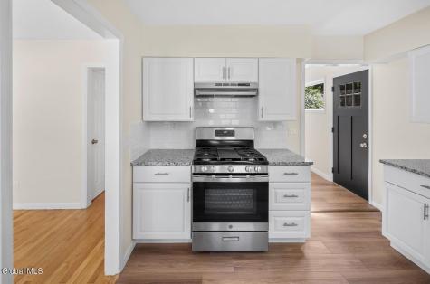 7 Delafield Drive Colonie NY 12205