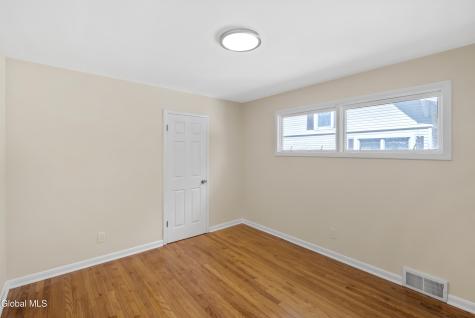 7 Delafield Drive Colonie NY 12205