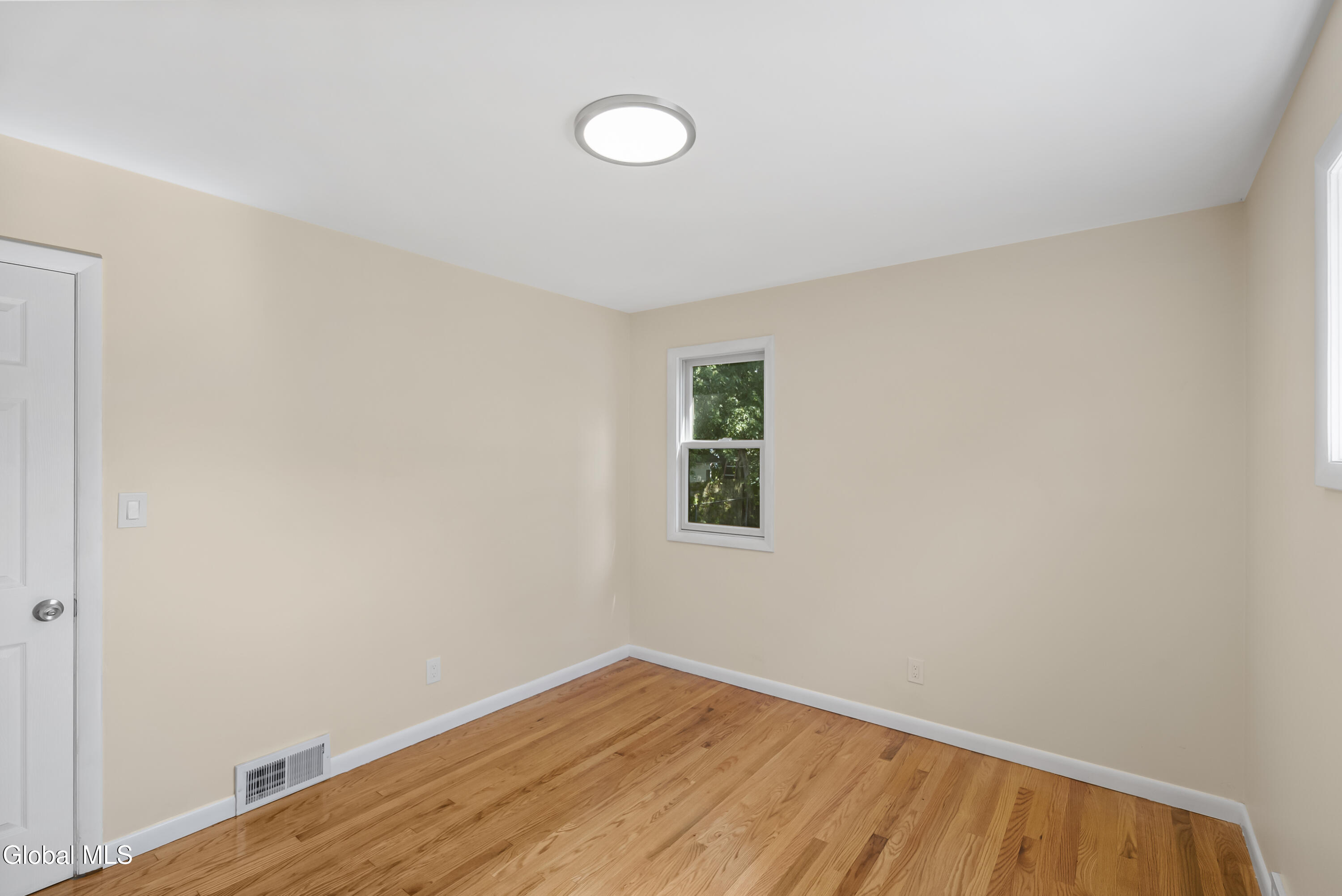 7 Delafield Drive Colonie NY 12205