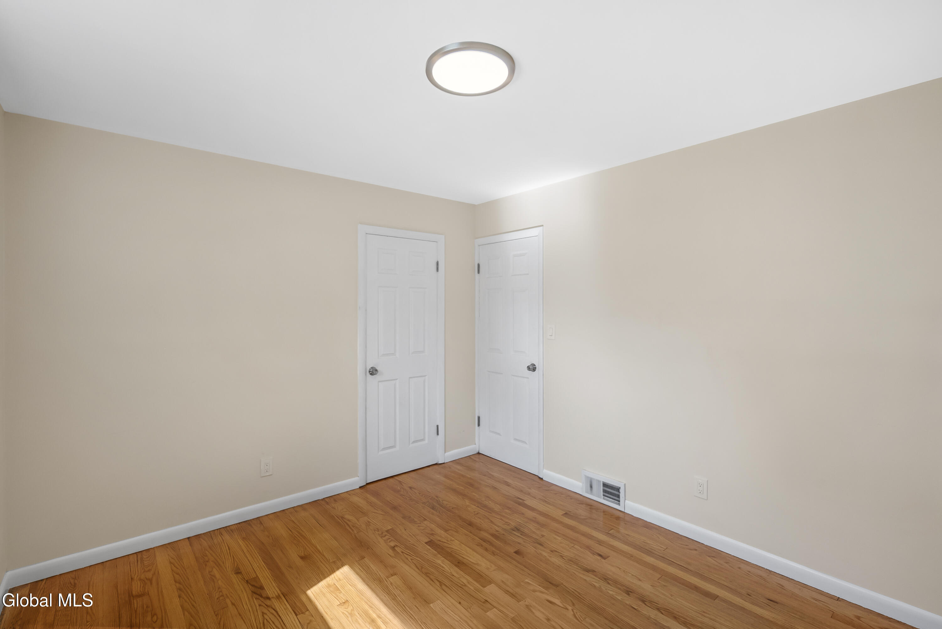 7 Delafield Drive Colonie NY 12205