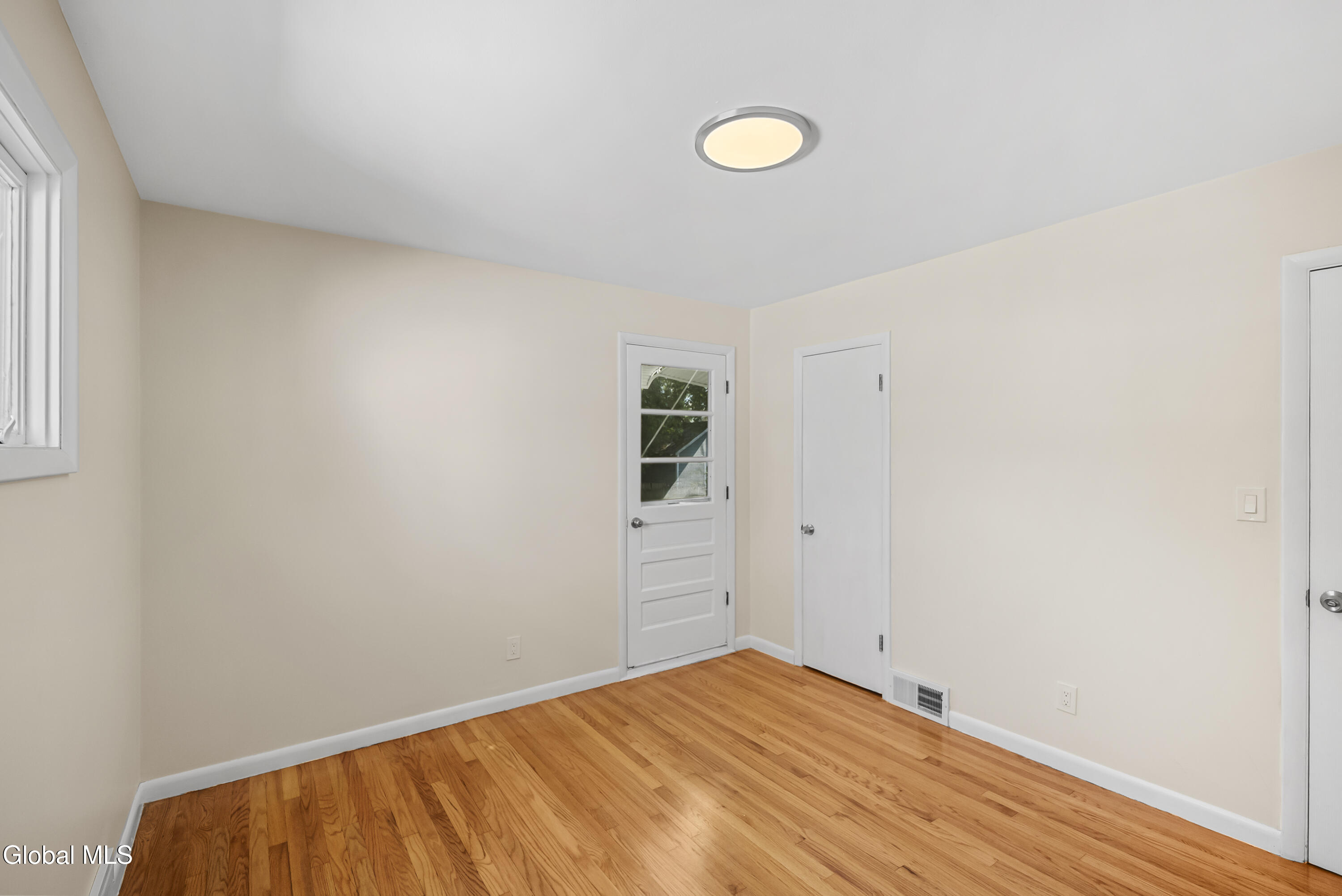 7 Delafield Drive Colonie NY 12205