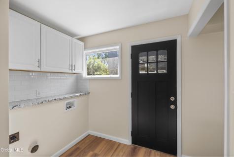 7 Delafield Drive Colonie NY 12205