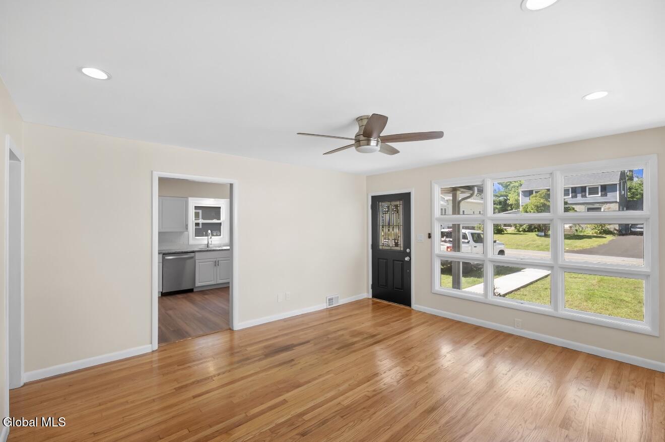 7 Delafield Drive Colonie NY 12205