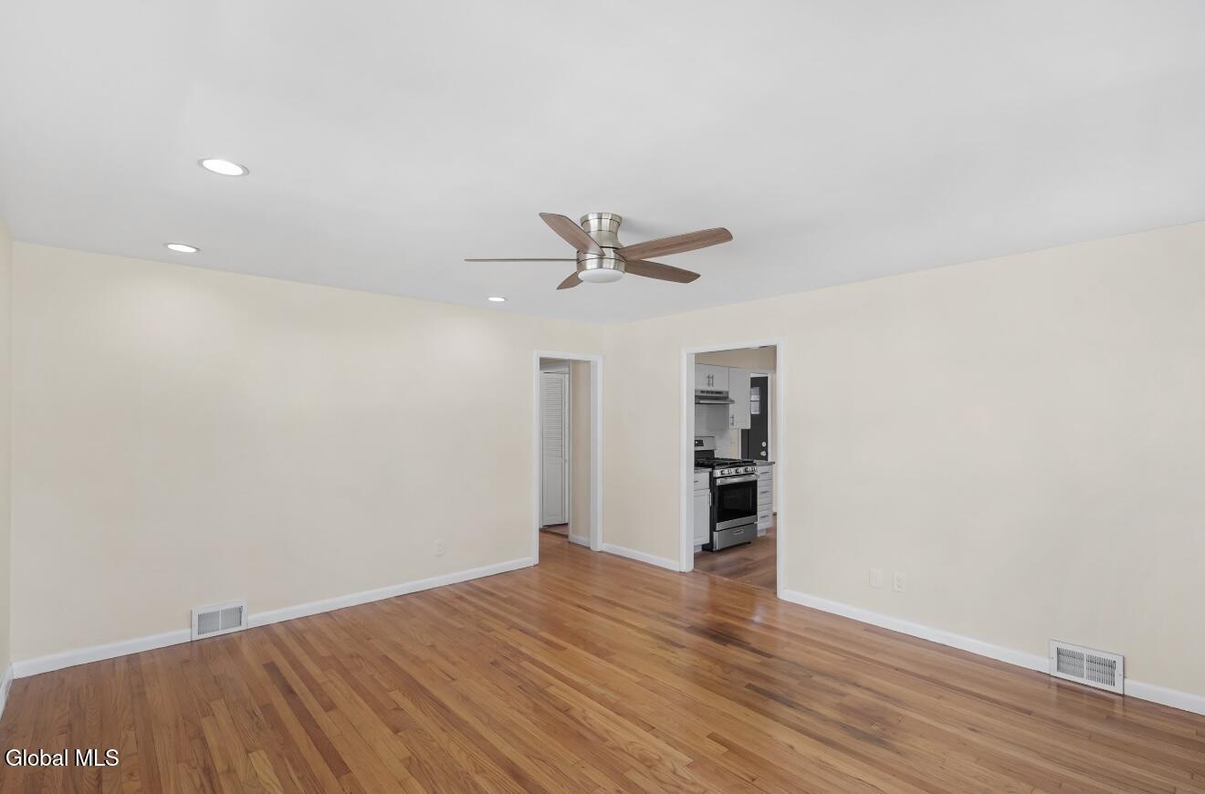 7 Delafield Drive Colonie NY 12205