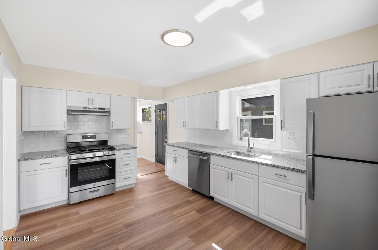 7 Delafield Drive Colonie NY 12205