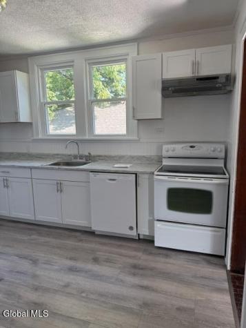 61 Woodlawn Road Colonie NY 12110