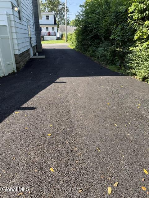 61 Woodlawn Road Colonie NY 12110