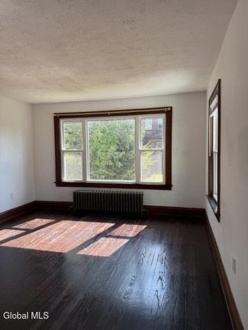 61 Woodlawn Road Colonie NY 12110