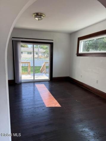 61 Woodlawn Road Colonie NY 12110