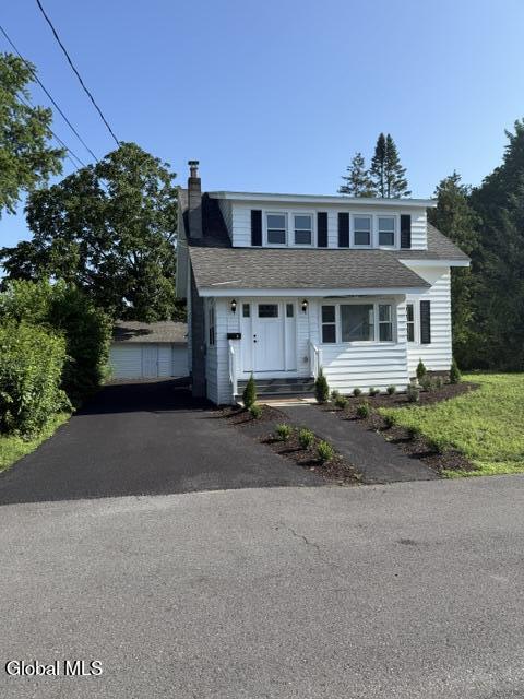 61 Woodlawn Road Colonie NY 12110