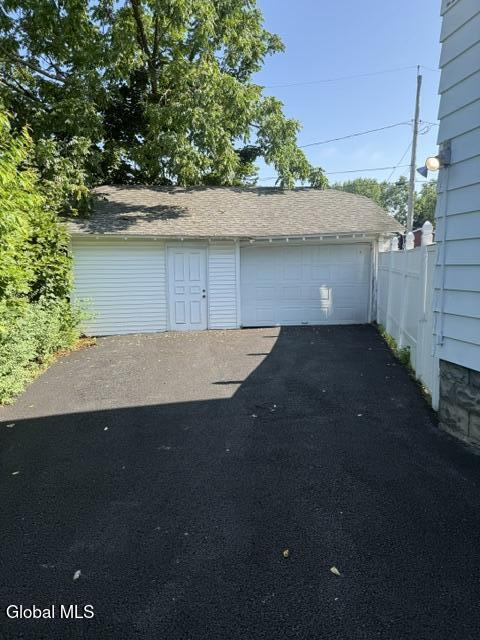 61 Woodlawn Road Colonie NY 12110