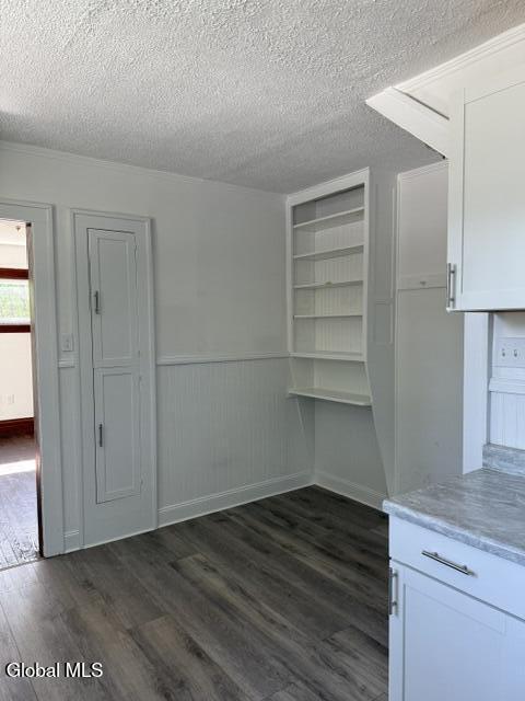 61 Woodlawn Road Colonie NY 12110