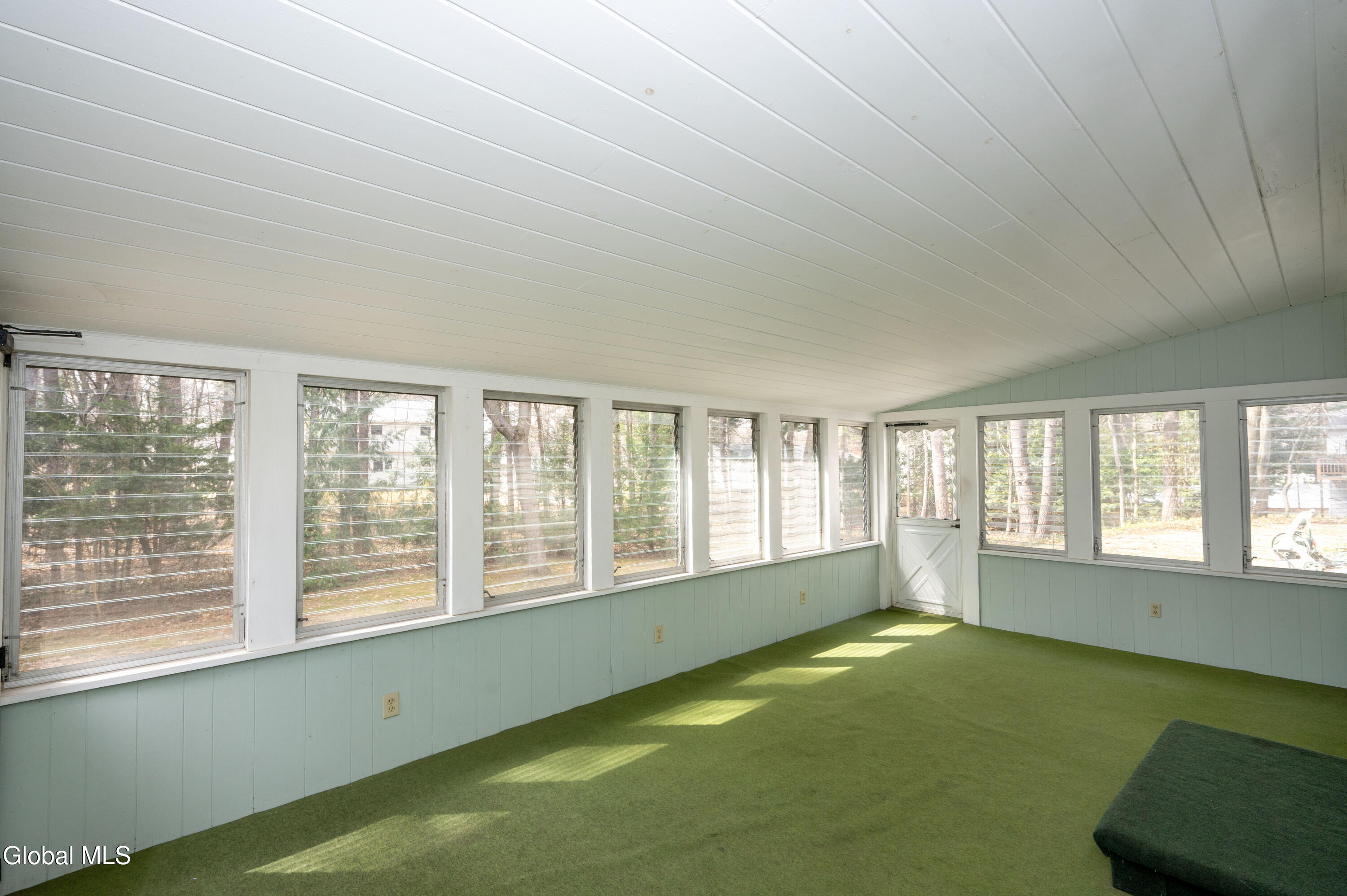33 Casablanca Court Clifton Park NY 12065