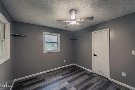 259 Reidel Road Amsterdam NY 12010
