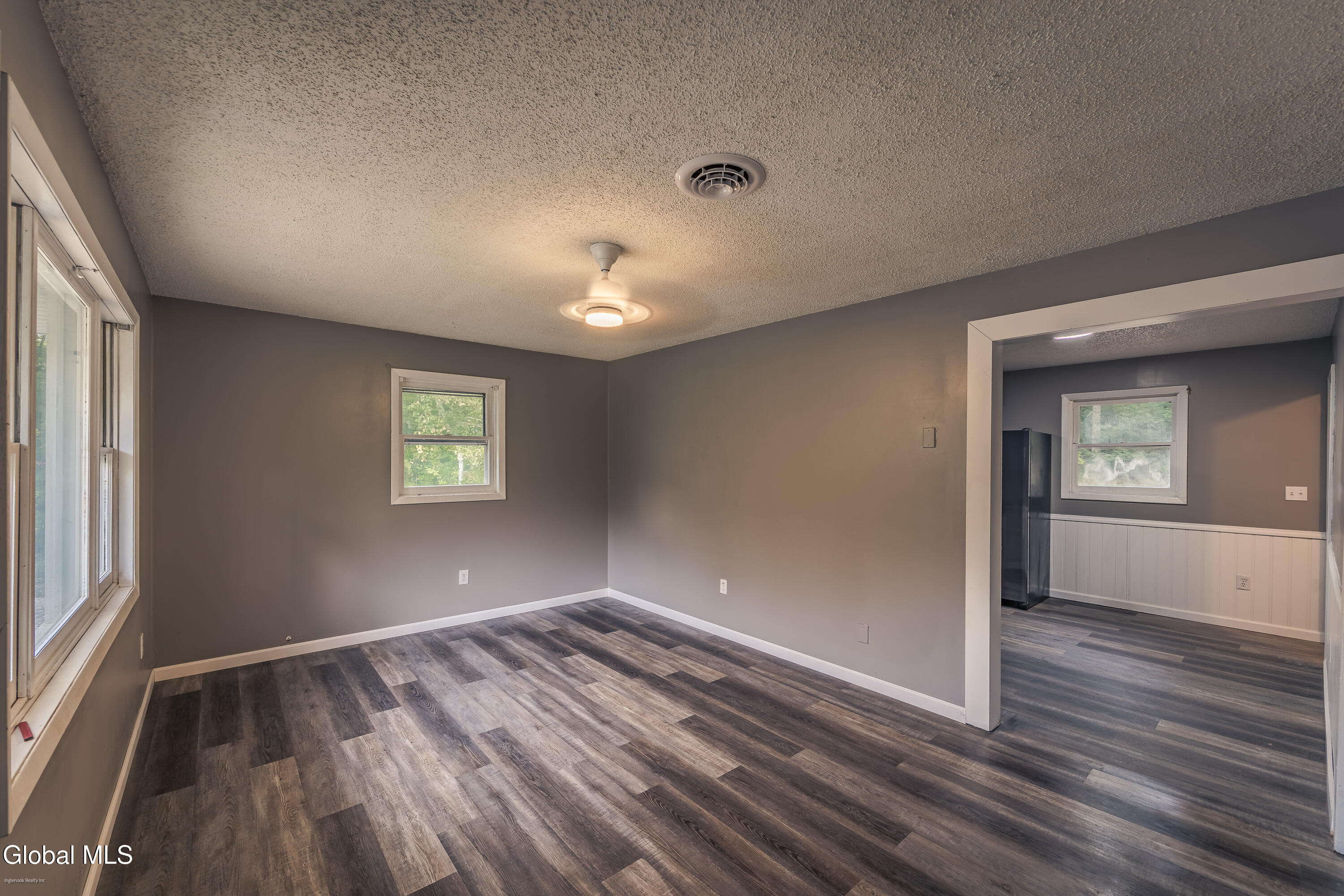 259 Reidel Road Amsterdam NY 12010